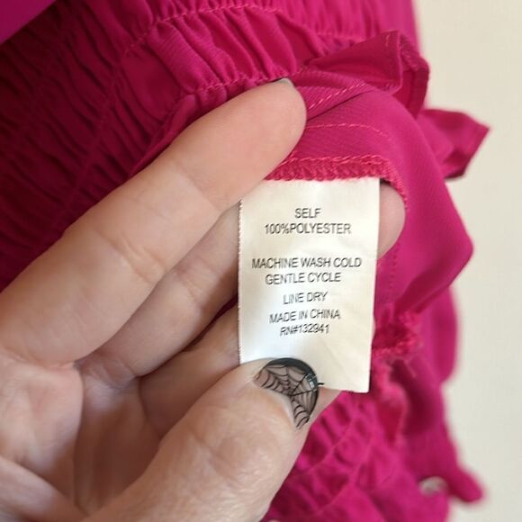 NWOT Amanda Uprichard Smocked Design Top - Picture 6 of 7